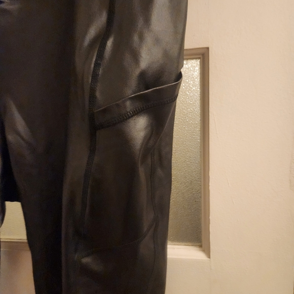 Torrid active, size 3, black pleather leggings - Picture 4 of 5